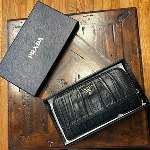 Prada Materazse Gather Nappa Leather Round Zip Long